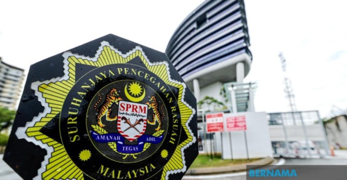 SPRM Jalin Kerjasama Dengan Pihak Berkuasa UK Berhubung Siasatan Aset Dr Mahathir, Keluarga