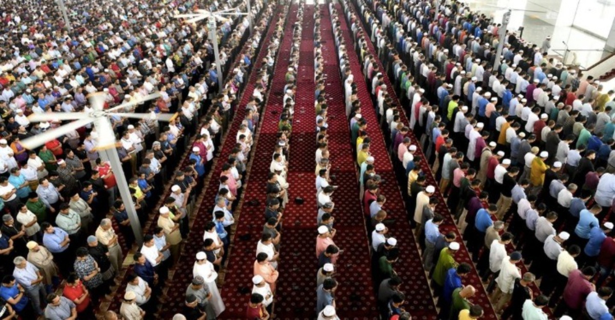 Solat Hajat Khas Esok Di Semua Masjid, Surau Jumaat JAKIM Dan JAWI