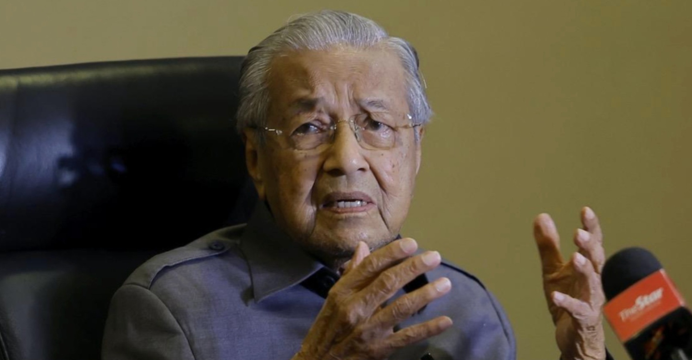 Tun M Dimasukkan Ke IJN