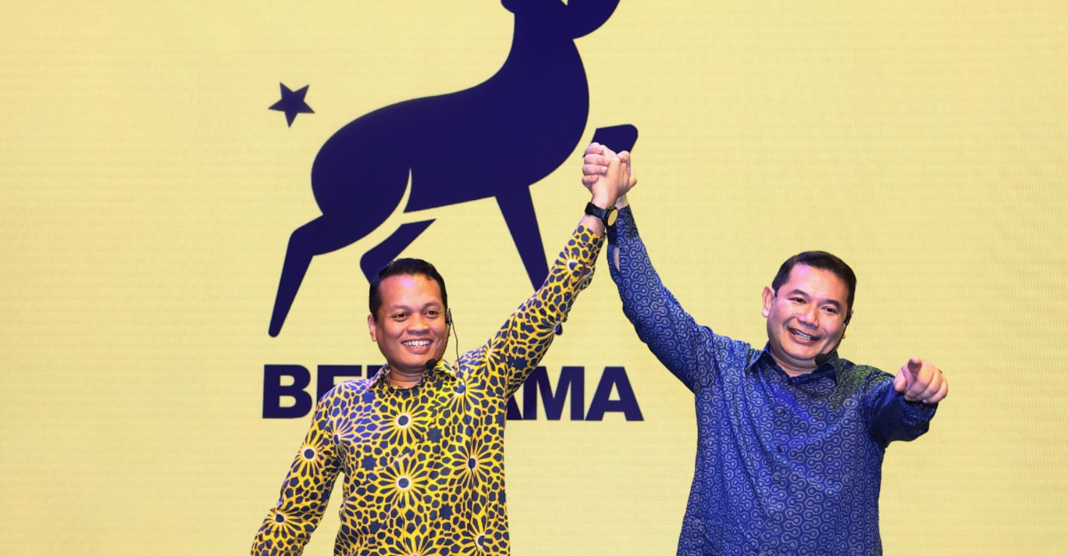 Rafizi, Nik Azmi Serah Surat Letak Jawatan Ahli Parlimen